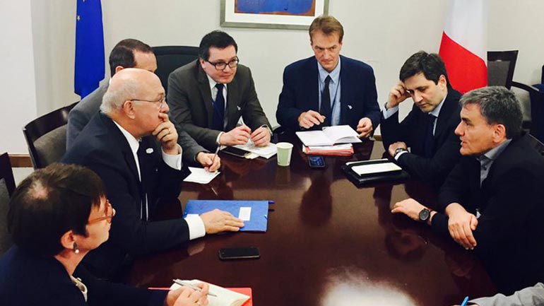 Ο Σαπέν διαβεβαίωσε ξανά την υποστήριξη της Γαλλίας