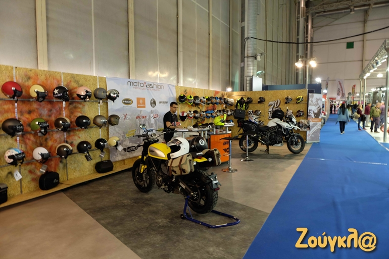 Δυστυχώς, οι εταιρίες αξεσουάρ που έδωσαν το παρόν ήταν ελάχιστες