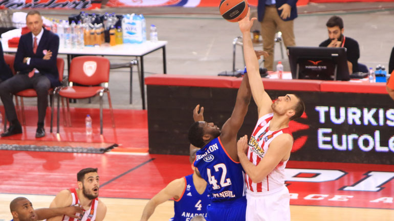 Το τζάμπολ του αγώνα