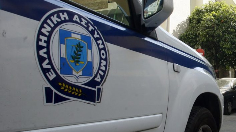 Καταδίωξη και σύλληψη 24χρονου για παράνομη μεταφορά ξένων υπηκόων