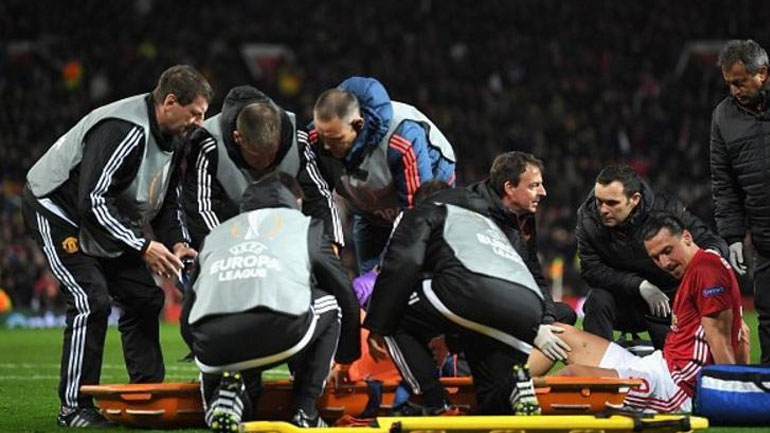 Μάντσεστερ Γιουνάιτεντ: Τέλος η σεζόν για Ιμπραΐμοβιτς και Ρόχο