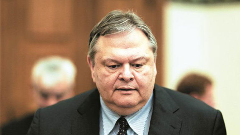 Βενιζέλος: Μπορεί να λειτουργήσει αρνητικά για τη διαπραγμάτευση η δημοσιονομική υπεραπόδοση του 2016