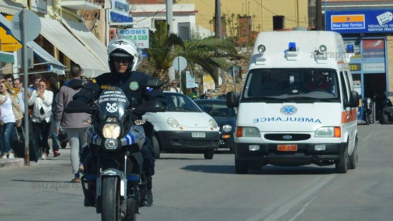 Χίος: Ανήλικος μετανάστης κρύφτηκε σε νταλίκα και τραυματίσθηκε