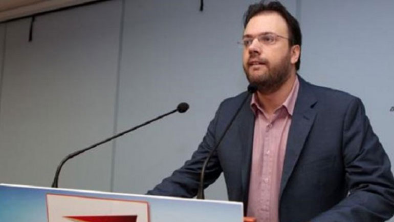 Ο Θανάσης Θεοχαρόπουλος στις εκδηλώσεις για την 195η επέτειο του Ολοκαυτώματος στη Νάουσα