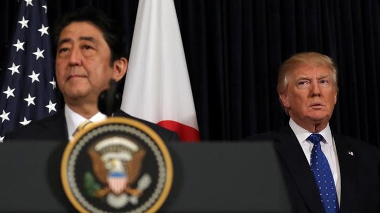 Τηλεφωνική επικοινωνία Τραμπ με τον Ιάπωνα πρωθυπουργό για την ένταση στην Κορεατική Χερσόνησο