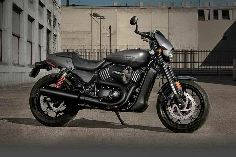 Η Harley Street Rod 750