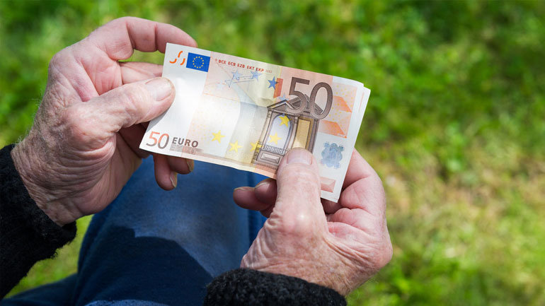 Οι τρεις ανατροπές στις συντάξεις χηρείας