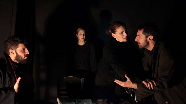 «Μετά τη Βάρκιζα» – Συνεχίζονται οι παραστάσεις στο θέατρο «Αλκμήνη»