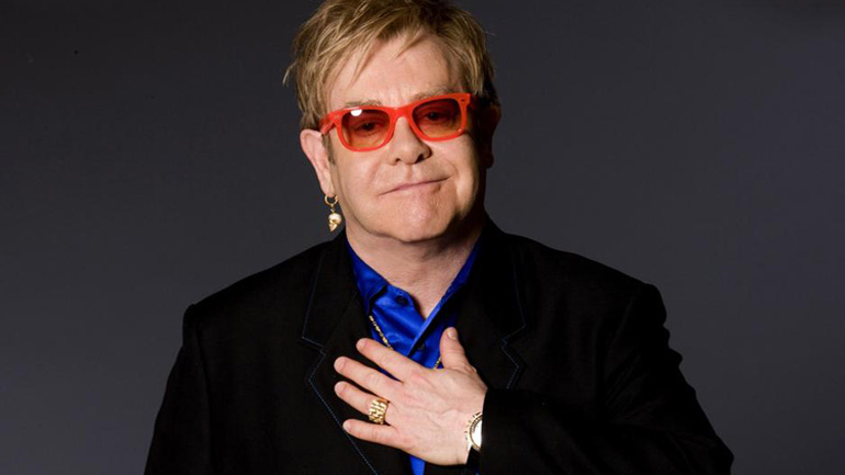 Ο Έλτον Τζον ακύρωσε τις εμφανίσεις του στο Λας Βέγκας λόγω «ασυνήθιστης βακτηριακής λοίμωξης»
