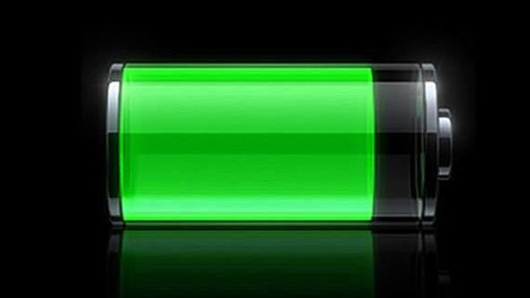 Έλληνας ερευνητής αναπτύσσει την πρώτη αυτοφορτιζόμενη μπαταρία λιθίου-ιόντων με τη βοήθεια του ήλιου