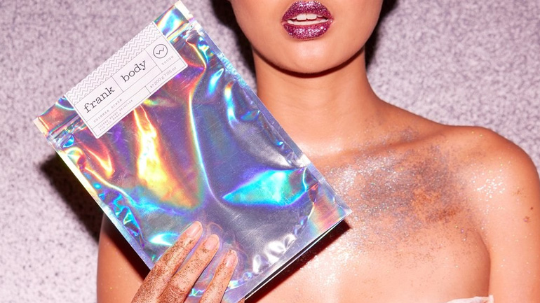 Scrub και highlighter μαζί; Κι όμως γίνεται!