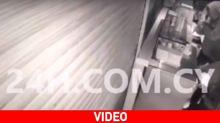 Καρέ-καρέ η ληστεία σε «Fast Food» στη Λεμεσό