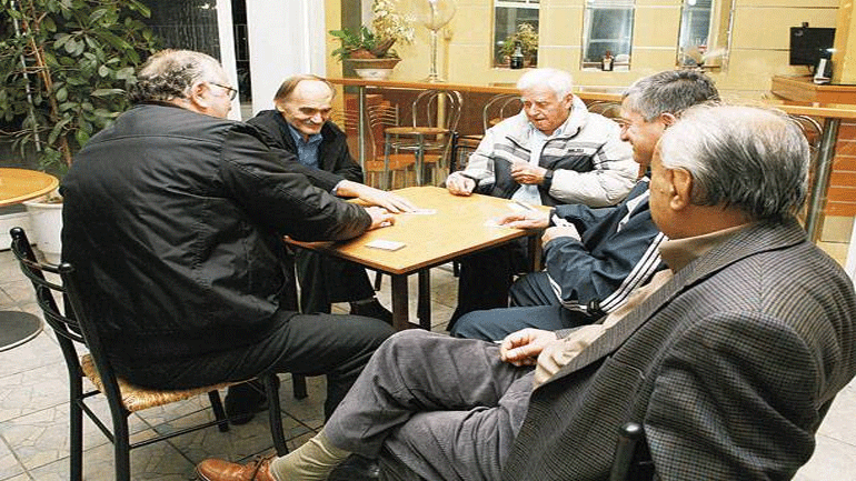 Και μετά τα 55… κάθονται