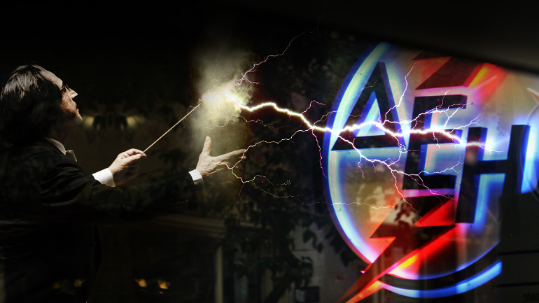 Κλαυσίγελος: Η ΔΕΗ προσέλαβε καλλιτεχνικό διευθυντή