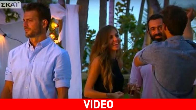 Αποκάλυψη Άκη Δείξιμου: «Το βράδυ της ένωσης μαχητές και διάσημοι κοιμήθηκαν σε ξενοδοχείο…»