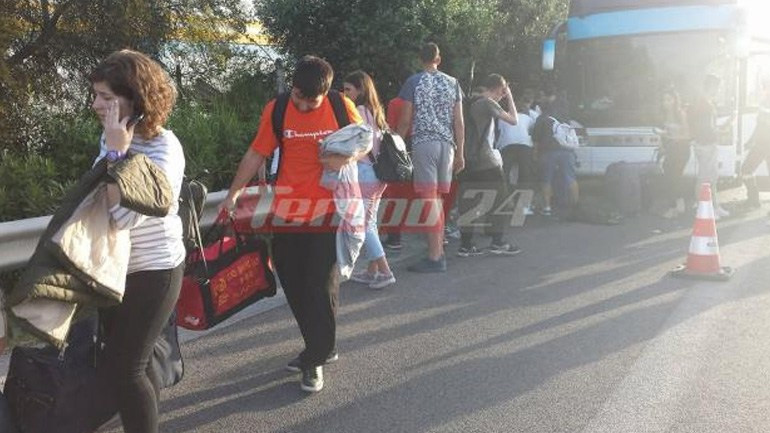 Σε ξενοδοχείο στο Ρίο οι 67 μαθητές που επέβαιναν  λεωφορείο που πήρε φωτιά