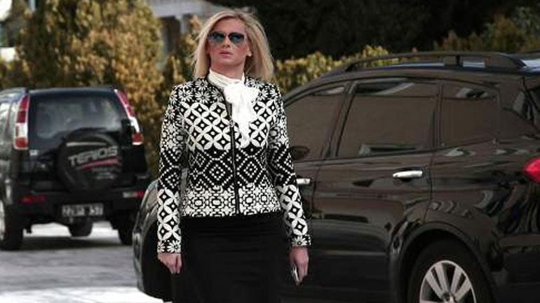 Η Ραχήλ Μακρή καταγγέλλει ότι δέχτηκε επίθεση