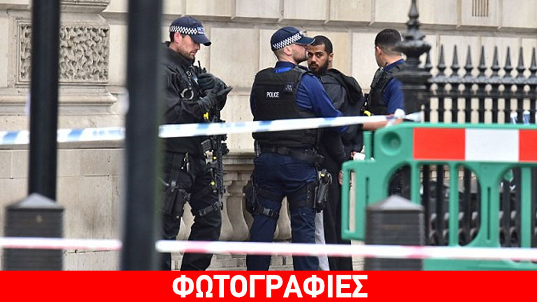 Άνδρας συνελήφθη κοντά στο Κοινοβούλιο του Λονδίνου Άνδρας συνελήφθη κοντά στο Κοινοβούλιο του Λονδίνου