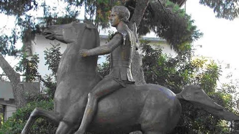 Γ. Σούρλας: Μισό αιώνα αναζητείται χώρος για την τοποθέτηση του αγάλματος του Μ. Αλέξανδρου στην Αθήνα