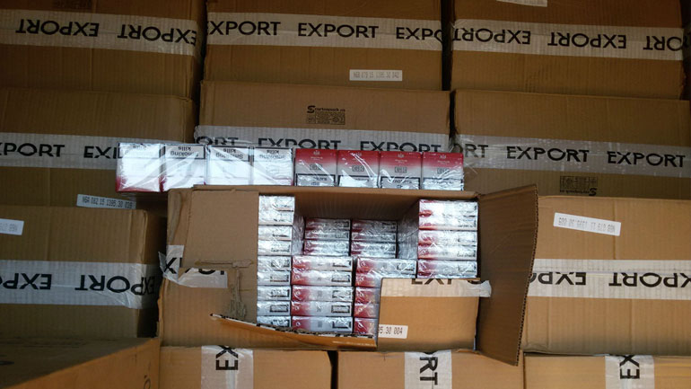 Ηγουμενίτσα: Κατάσχεση μεγάλης ποσότητας λαθραίων τσιγάρων στο λιμάνι