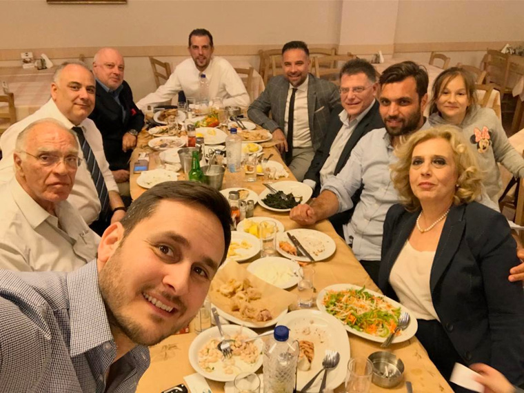 Φωτό από τη συνεδρίαση της Μ. Τρίτης