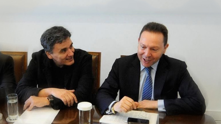 Ώρα Στουρνάρα στις διαπραγματεύσεις