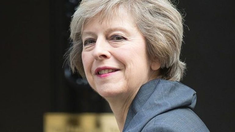 Μέι: Απειλή για την παγκόσμια ειρήνη η Β. Κορέα