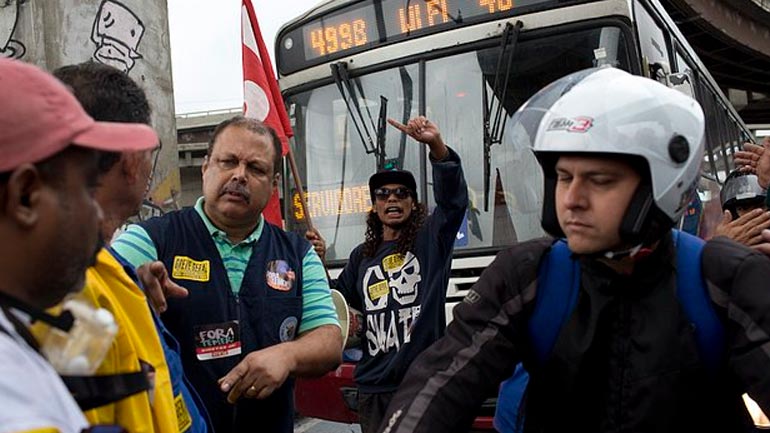 Βραζιλία: Ο πρόεδρος Τέμερ καταδικάζει τα επεισόδια κατά τη διάρκεια της γενικής απεργίας