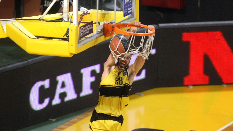 Στην παράταση ο Άρης, 69-65 τον ΠΑΟΚ