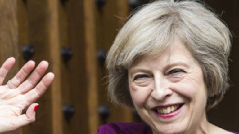 Προβάδισμα των Συντηρητικών της Μέι καταγράφουν νέες δημοσκοπήσεις