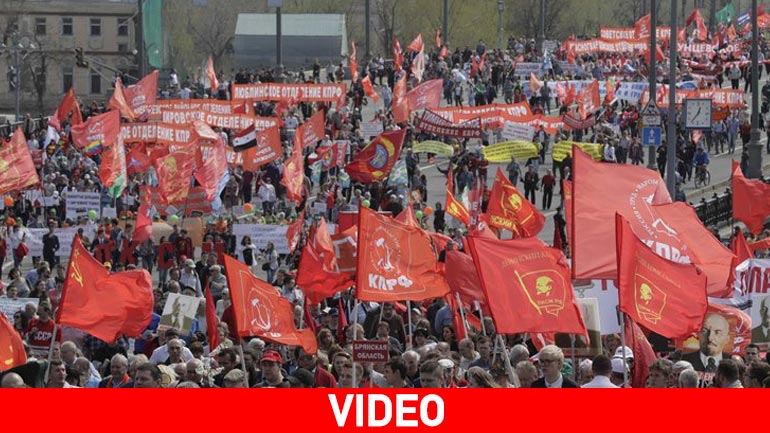 Ρωσία: Τεράστια διαδήλωση στη Μόσχα για την Εργατική Πρωτομαγιά