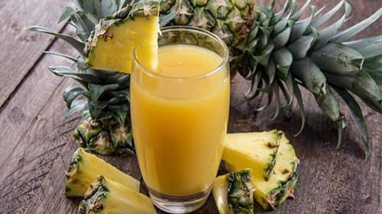 Χυμός ανανά: Τα πέντε κυριότερα οφέλη του για την υγεία