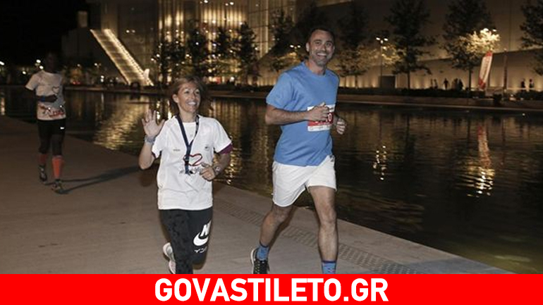 O Γιώργος Καπουτζίδης έτρεξε μεσάνυχτα στο «Νο Finish Line» της Αθήνας!