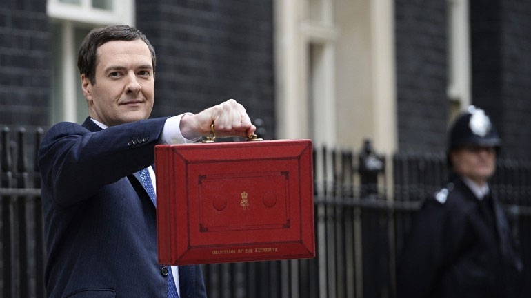 Έπιασε δουλειά ως διευθυντής εφημερίδας ο Τζορτζ Όσμπορν