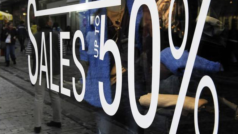 Αρχίζουν σήμερα οι ενδιάμεσες εκπτώσεις