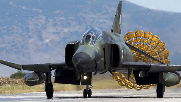 Τελευταία πτήση για τα θρυλικά φωτογραφικά Φάντομ