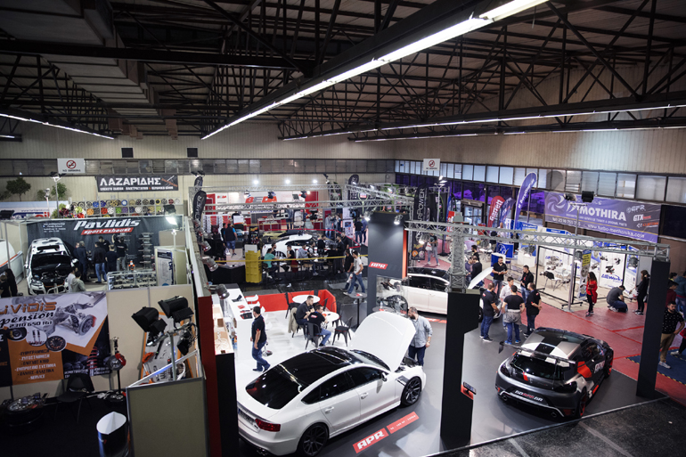 Οι φίλοι της βελτίωσης ετοιμάζονται για το μεγάλο γεγονός...