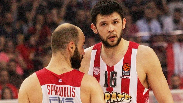 Παπανικολάου: «Τους διαψεύδει όλους στα 35 του ο Σπανούλης»