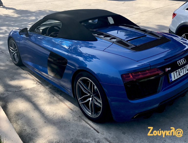 Από όποια πλευρά και να το κοιτάξεις απολαμβάνεις τη... θέα