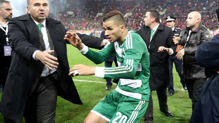 Αμπέντ: «Στο “Καραϊσκάκης” δέχθηκα δύο μπουκάλια στο κεφάλι»