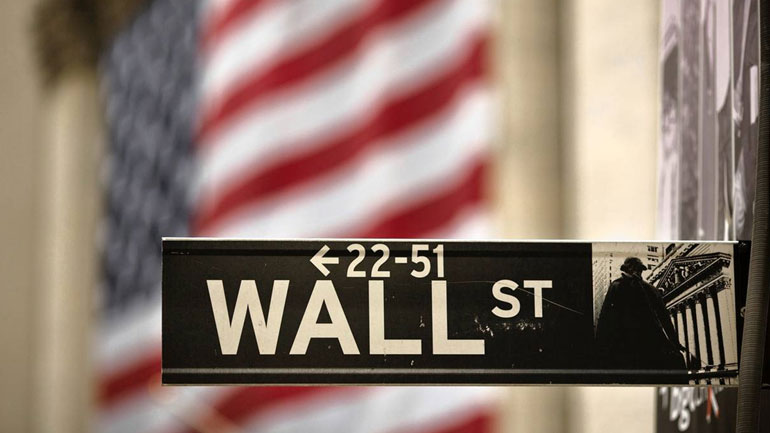 Οριακές διακυμάνσεις στη Wall Street