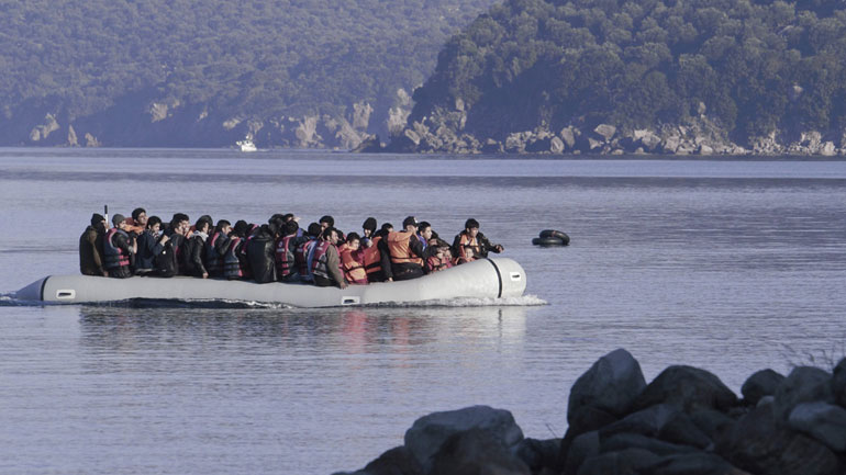 Συνεχίζονται οι προσφυγικές ροές στο Αιγαίο