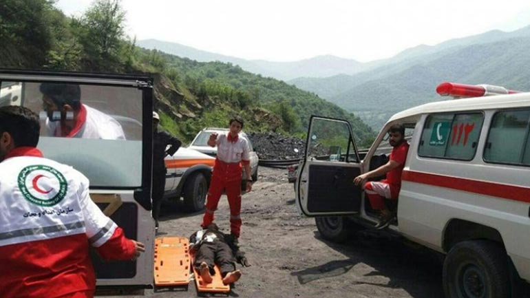 Ιράν: Σβήνουν οι ελπίδες να βρεθούν ζωντανοί οι παγιδευμένοι ανθρακωρύχοι