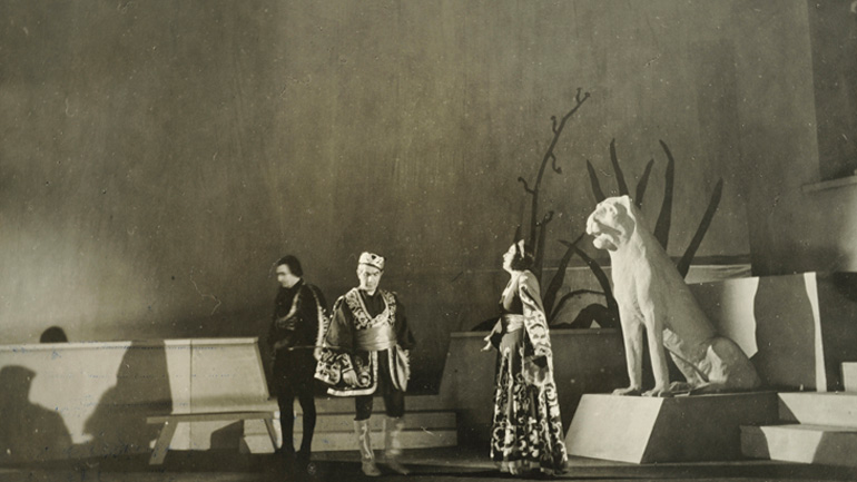 «Ρέα» του Σπυρίδωνα – Φιλίσκου Σαμάρα στο Θέατρο Ολύμπια