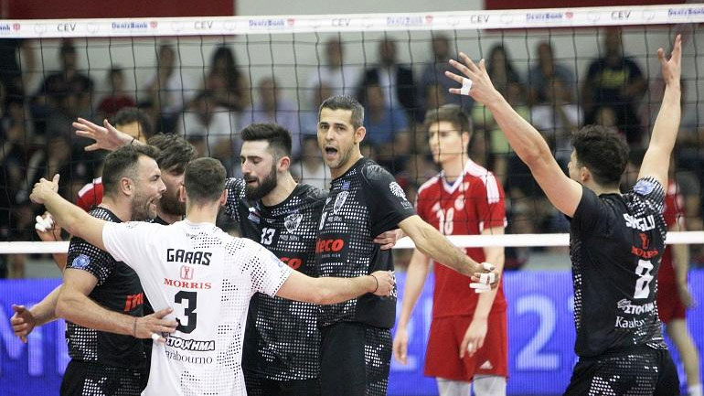 Bόλεϊ: Ιστορικό πρωτάθλημα για τον ΠΑΟΚ στου Ρέντη, 3-1 τον Ολυμπιακό Bόλεϊ: Ιστορικό πρωτάθλημα για τον ΠΑΟΚ στου Ρέντη, 3-1 τον Ολυμπιακό