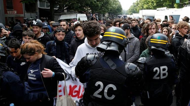 Γαλλία: Συμπλοκές μεταξύ νεαρών και αστυνομικών