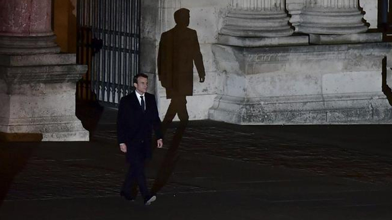 DW: Μακρόν, ένας δύσκολος φίλος για τη Μέρκελ