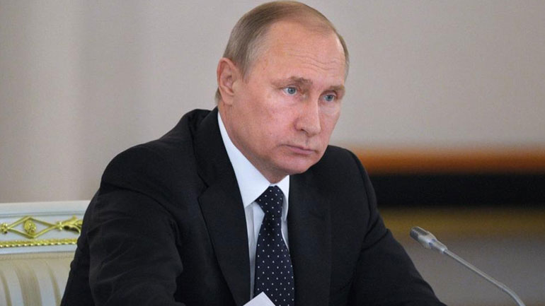 Συγχαρητήρια Πούτιν σε Μακρόν