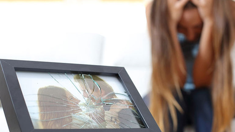 Ο επιστημονικός τρόπος να ξεπεράσετε έναν χωρισμό! Ο επιστημονικός τρόπος να ξεπεράσετε έναν χωρισμό!