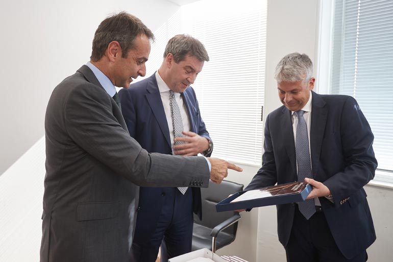 Ο Κυριάκος Μητσοτάκης με τον Βαυαρό υπουργό Οικονομικών